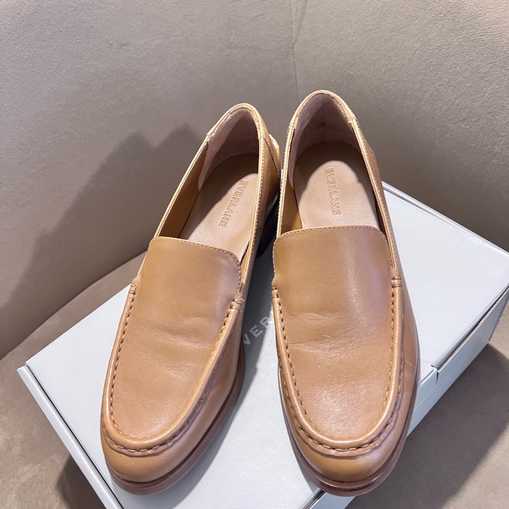 Everlane modern loafer in camel